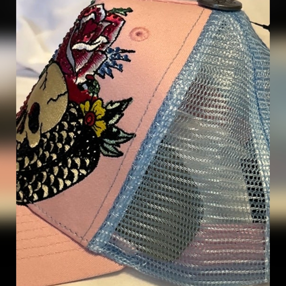 Don ED Hardy Vintage Mesh Snapback Trucker Hat - Picture 6 of 9